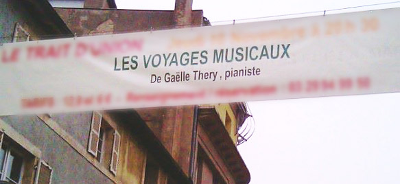 Banderolle des voyages musicaux de gaëlle Thery 